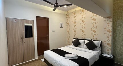 Hotel GOLDEN INN Room Type - Standard Room