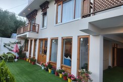 Mountain Echo Ladakh