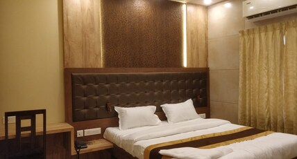 ICON Residency Room Type - Deluxe AC Room