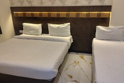 Address of Hotel City Grand inn