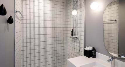 ibis Styles Paris Romainville  Room Type - Standard room with large bed