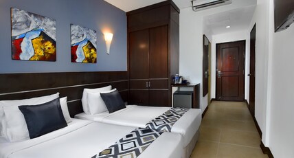 Bella Vista Waterfront Resort Room Type - Superior Twin room