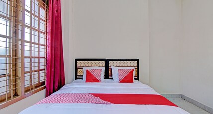 Hotel O Lavina Guesthouse Room Type - Indonesia Deluxe Double