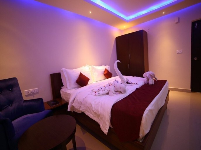 Hotel Suraj Grand - Tap to explore photos