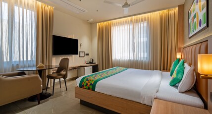 Treebo Premium Lalitha, RK Beach Room Type - Deluxe Room