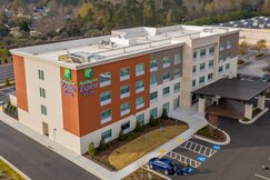 Holiday Inn Express & Suites GRIFFIN