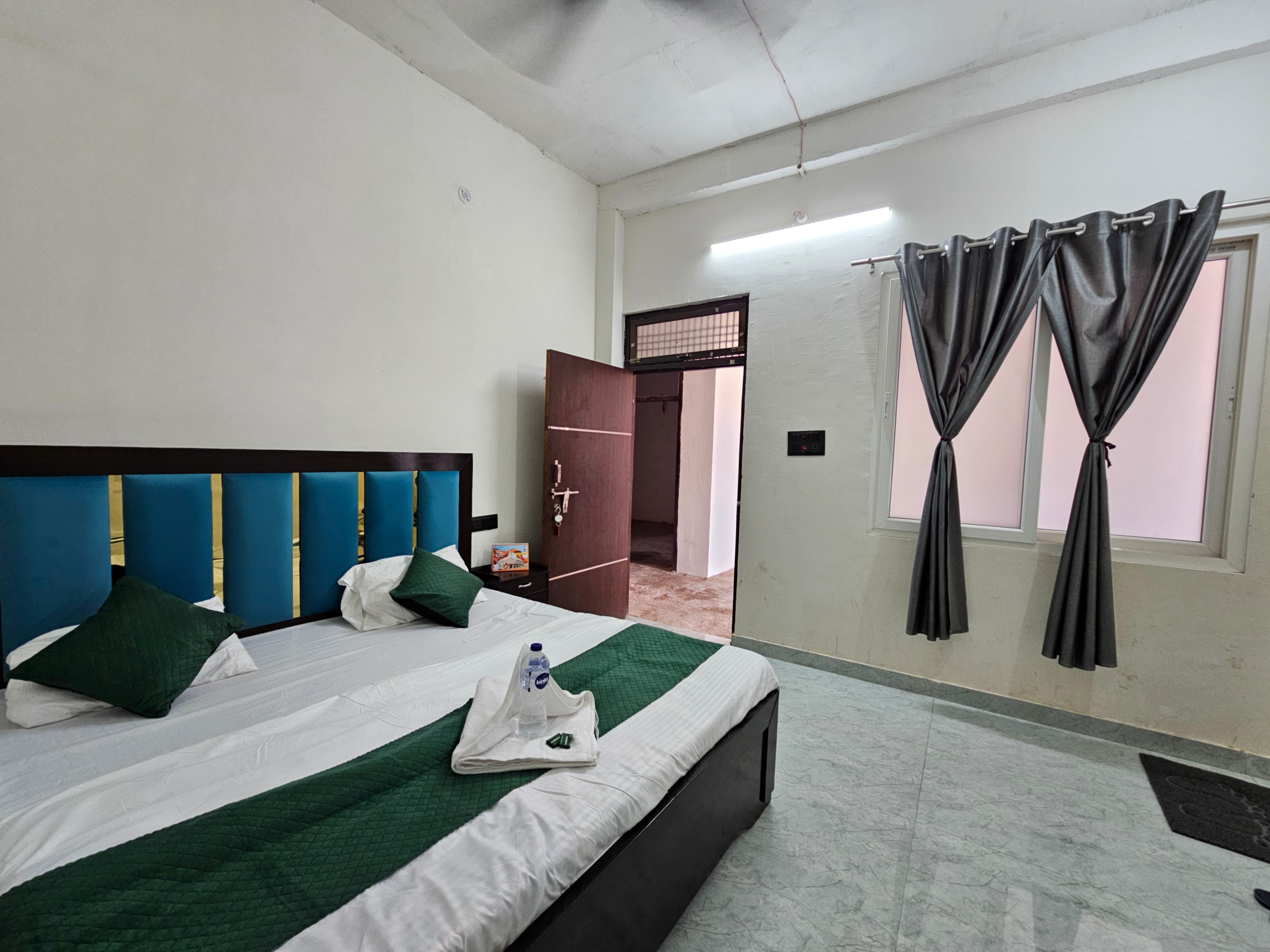 Shree Nilyam Inn - Tap to explore photos