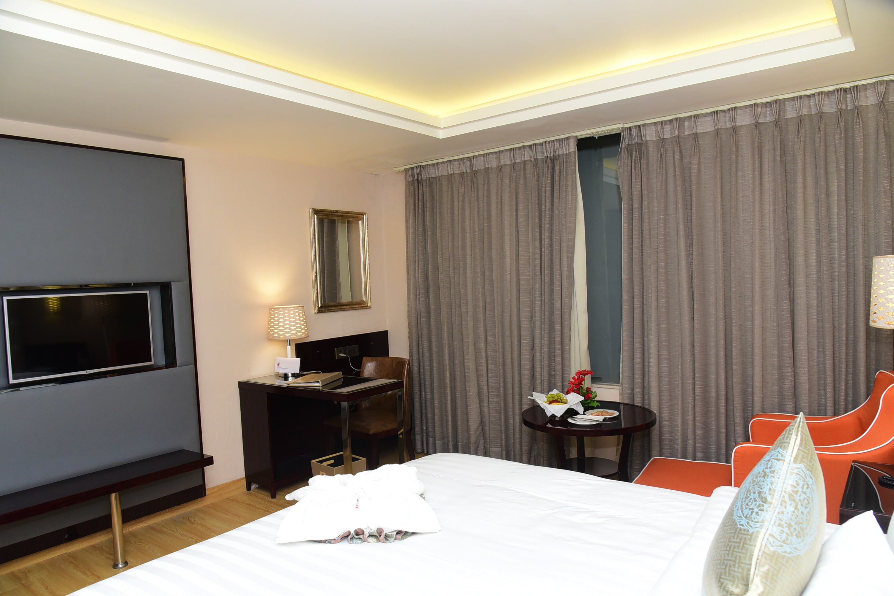 OM Clarks Inn Raebareli - Tap to explore photos
