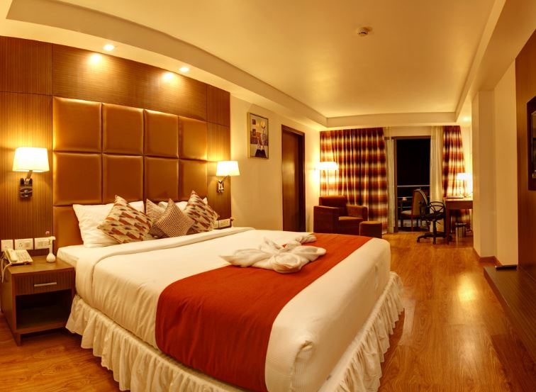 THE ATRIUM BOUTIQUE HOTEL - Tap to explore photos