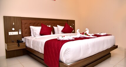 ALOKA STAY INN Room Type - Premium Room