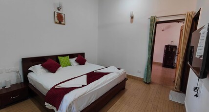 Rudraksha Villa, Bhimtal Room Type - Luxury Room 2