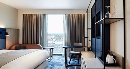 Hyatt Regency Manchester Room Type - 1 KING CITY VIEW