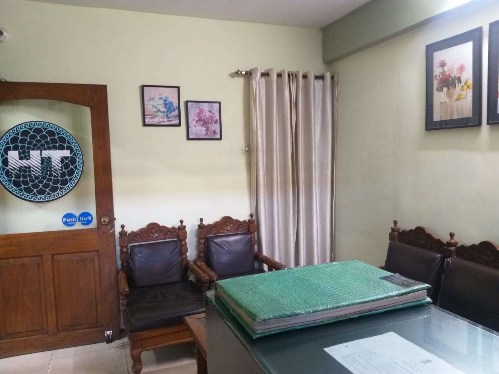Main gallery