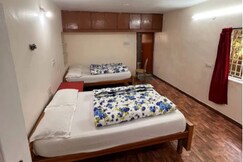 Neeli Malai 1BHK Villa Near Doddabetta Peak