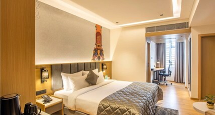 R D Hotels Bellandur Room Type - Executive King bed Room