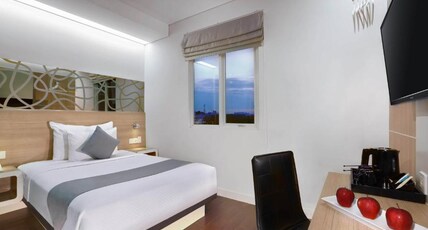 Hotel Neo Gubeng Room Type - Standard Room