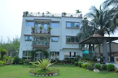 MOUSUMI INN