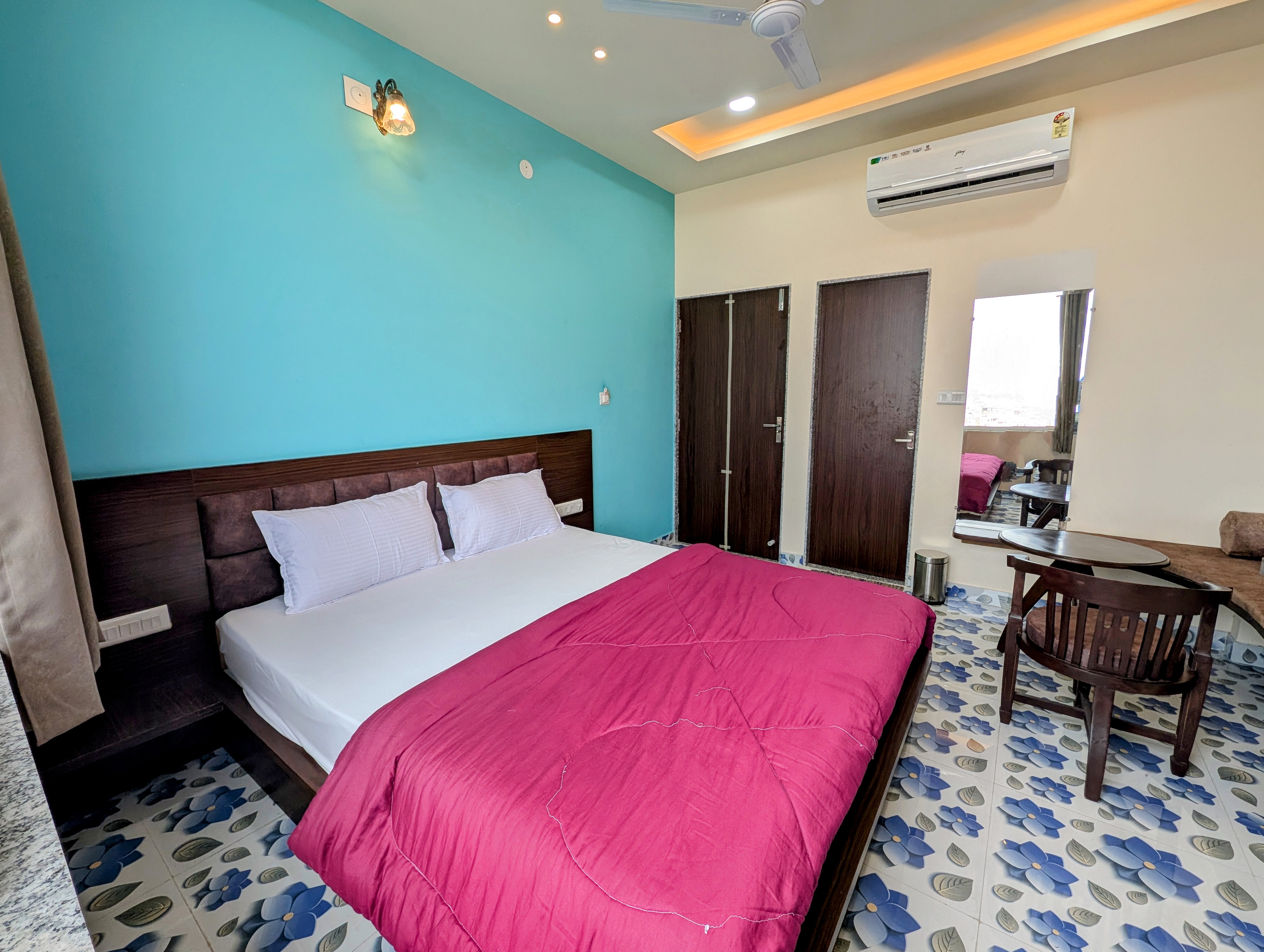 Udaipur View Guest house and Restro - Tap to explore photos