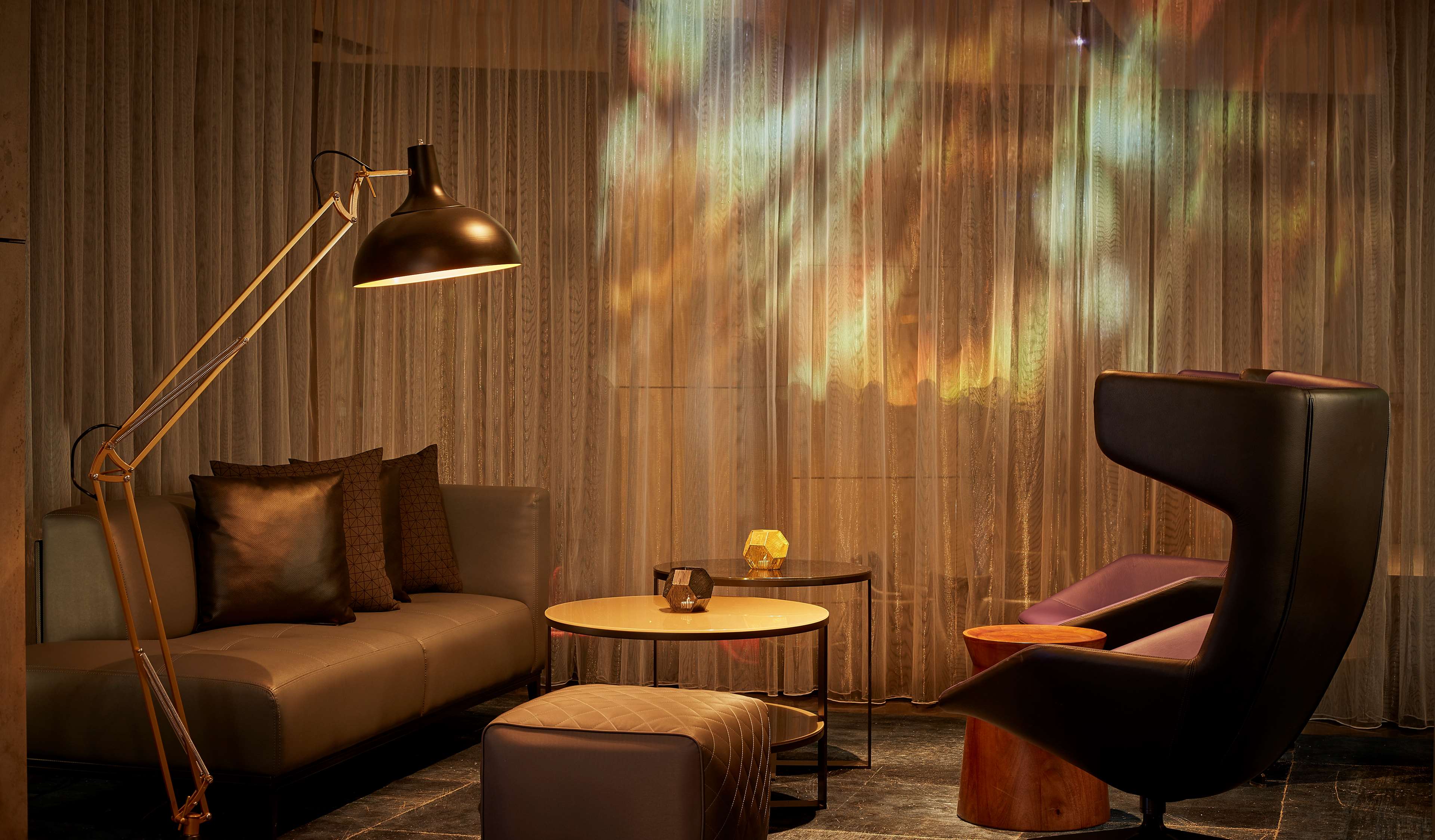 Park Plaza London Waterloo - Tap to explore photos
