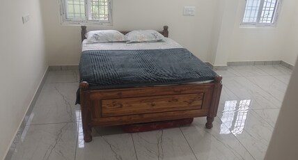 Hotel Rudra Room Type - Deluxe Non AC room 5