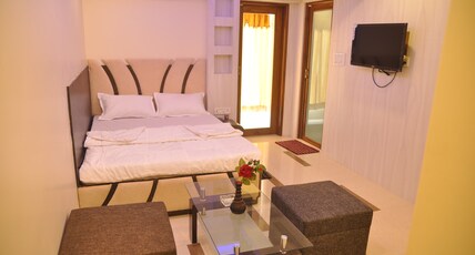 Hotel Blue Waves Room Type - AC Four Bed Family Room