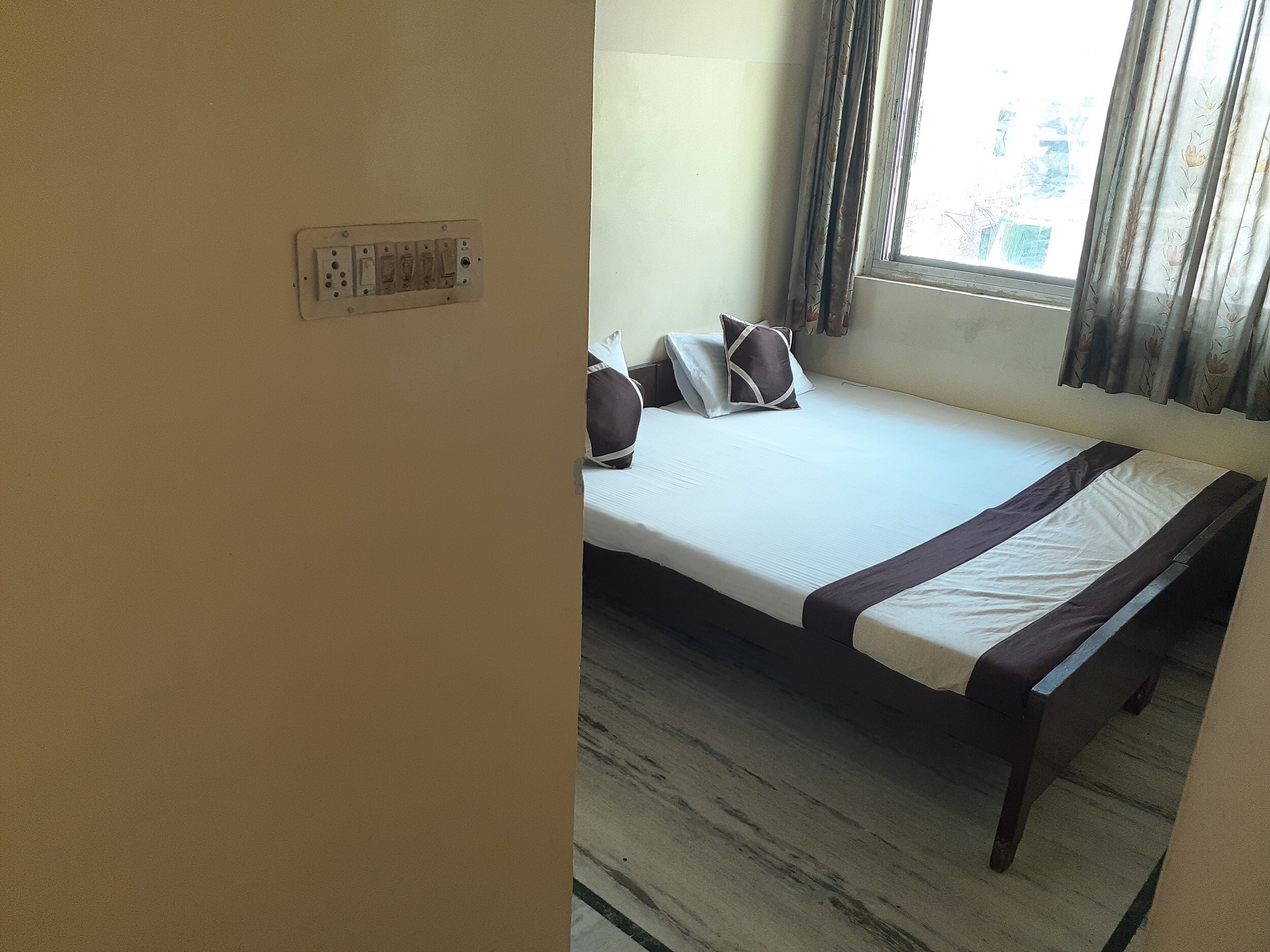 Hotel Govindam Palace - Tap to explore photos