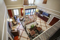 Holiday Inn Express & Suites ATLANTA-EMORY UNIVERSITY AREA