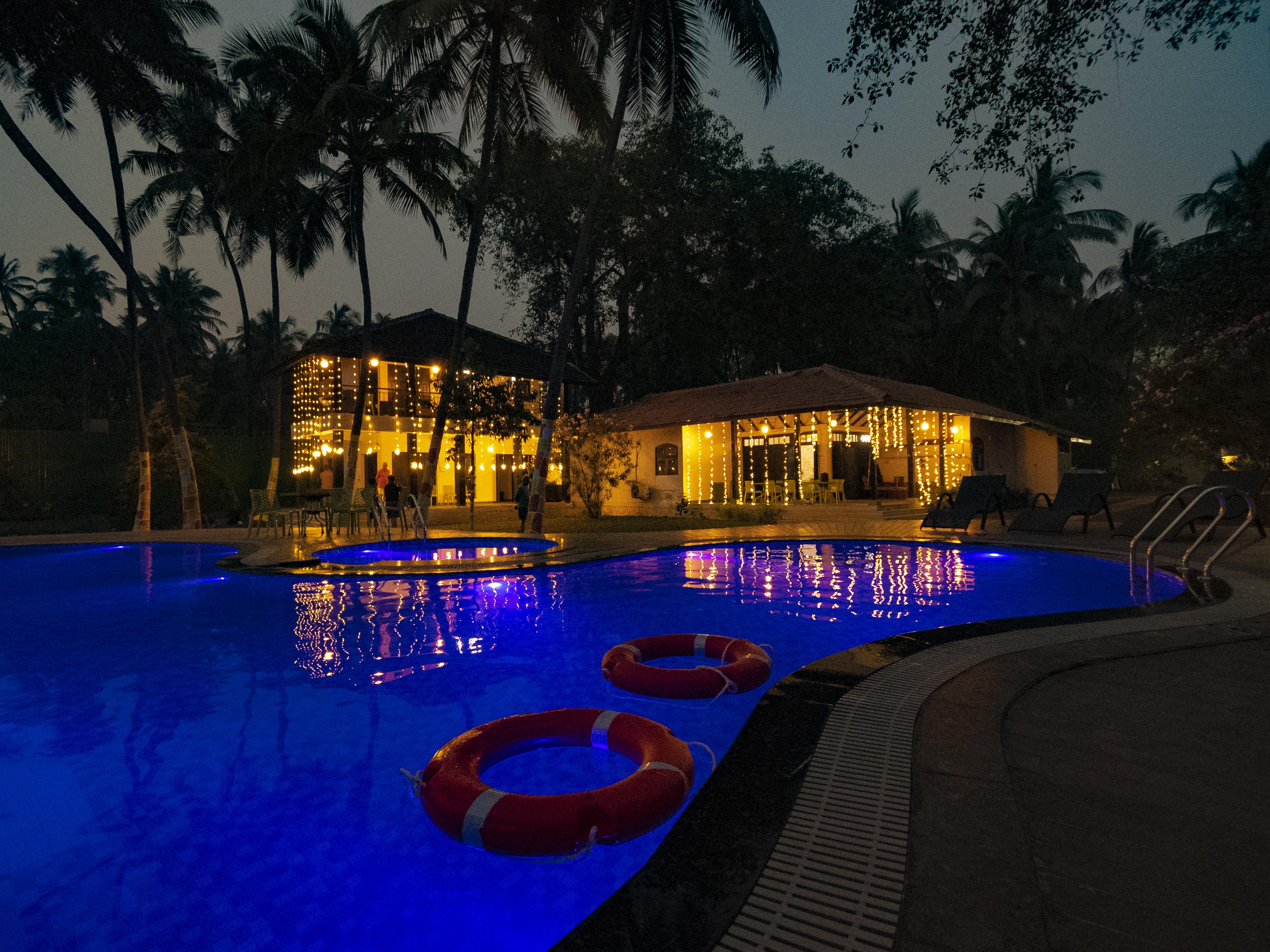 ILIF 2707 BAY WATCH VILLA SEA SIDE ELEGANCE - Tap to explore photos