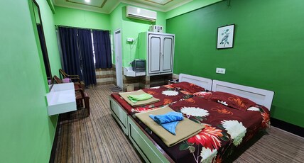 Hotel Deepak Room Type - AC ROOMS