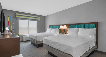 Hampton Inn & Suites by Hilton Bakersfield Central Room Type - 2 QNS MICROWV FRIDGE