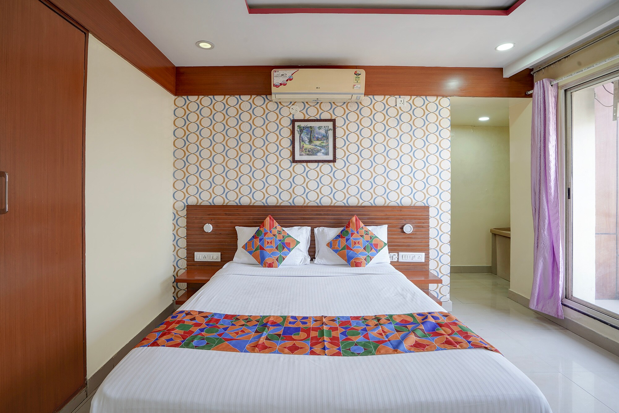 FabHotel Fortune Suites Hebbal - Tap to explore photos