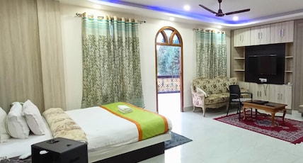 Ziro Palace Inn Room Type - Corporate Room