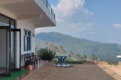 Laxman vila hilltop retreat