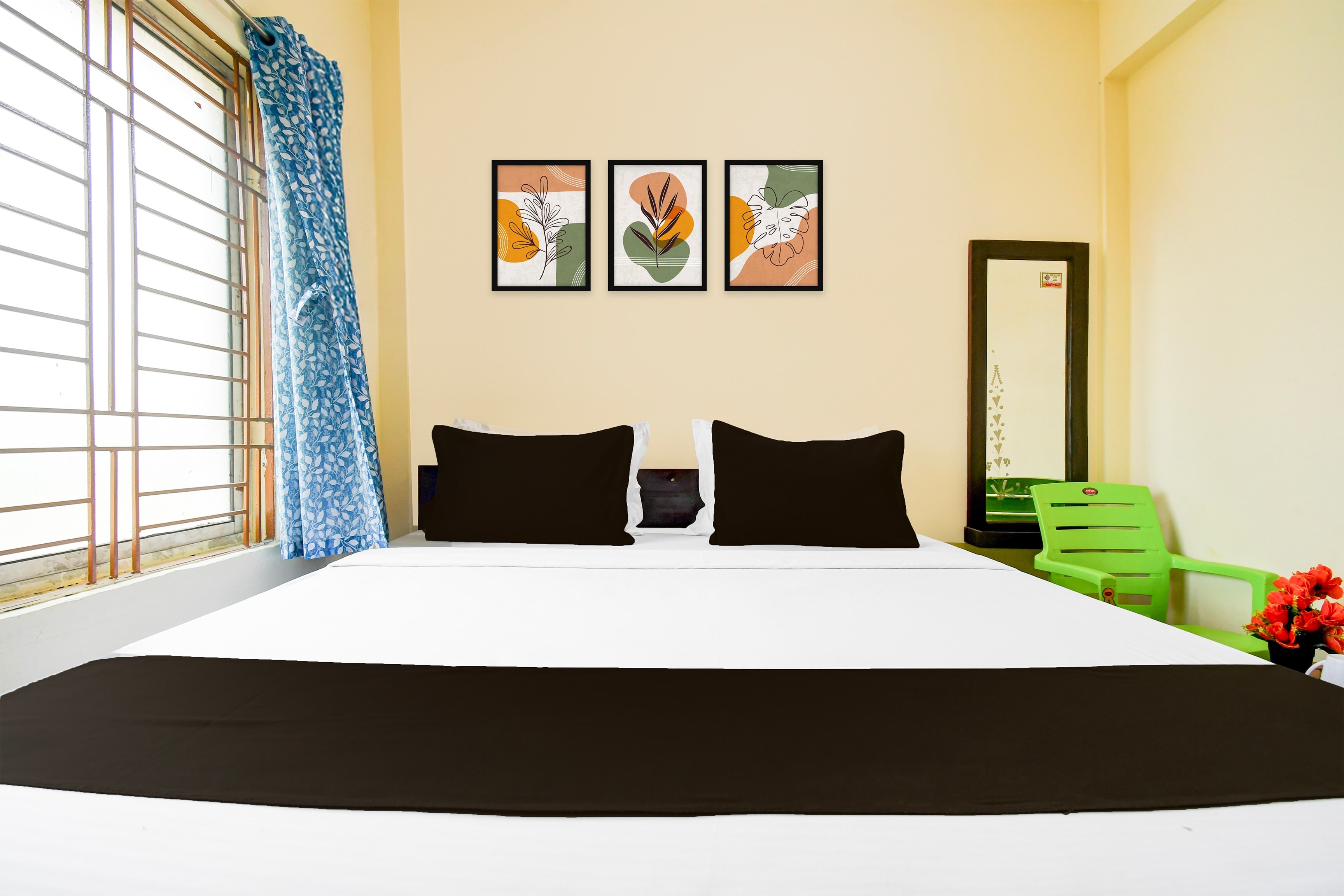HOTEL O SUN INN GUEST HOUSE - Tap to explore photos