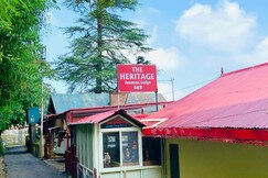 The Heritage jasmine lodge Bed and Breakfat