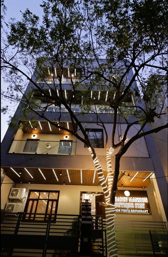 Mahadev Mansion - Tap to explore photos