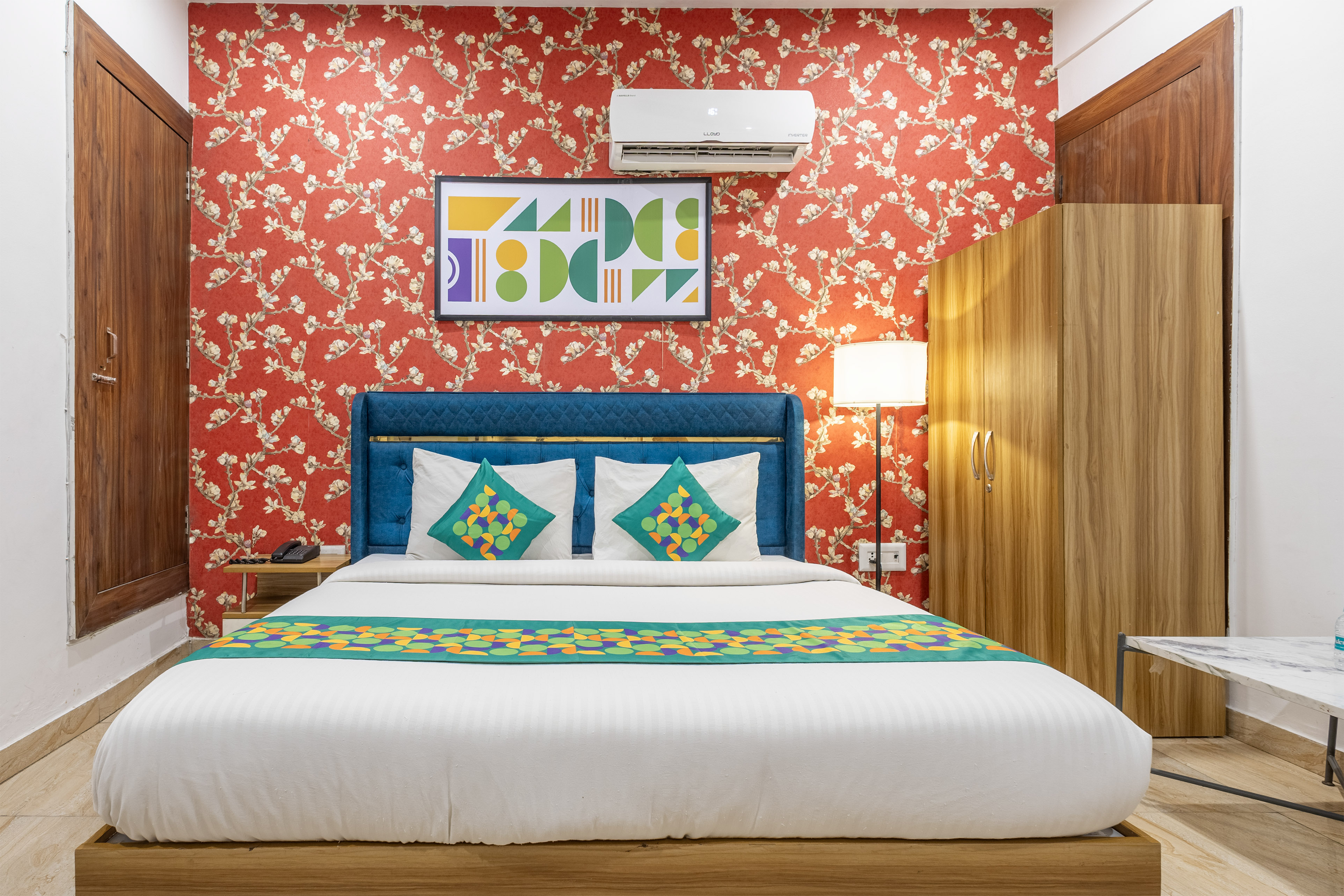 Treebo Noida Business Suites - Tap to explore photos