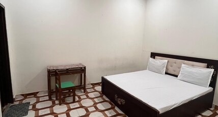 Shree Gauraj Dham Room Type - Bedroom 11