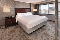 Address of ${hotel_name}