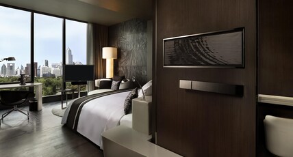 SO/Bangkok Room Type - SO CLUB Room, 1 King Bed, Lumpini Park View, 4 Themed Designs, Club Signature Benefits SO/Bangkok Room Type - SO CLUB Room, 1 King Bed, Lumpini Park View, 4 Themed Designs, Club Signature Benefits