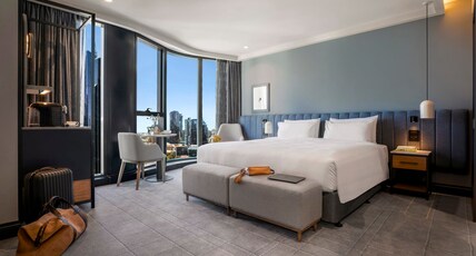 voco Melbourne Central, an IHG Hotel Room Type - 1 King Bed Premium