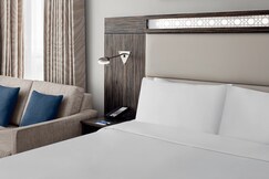 Holiday Inn Express Dubai, Jumeirah By IHG