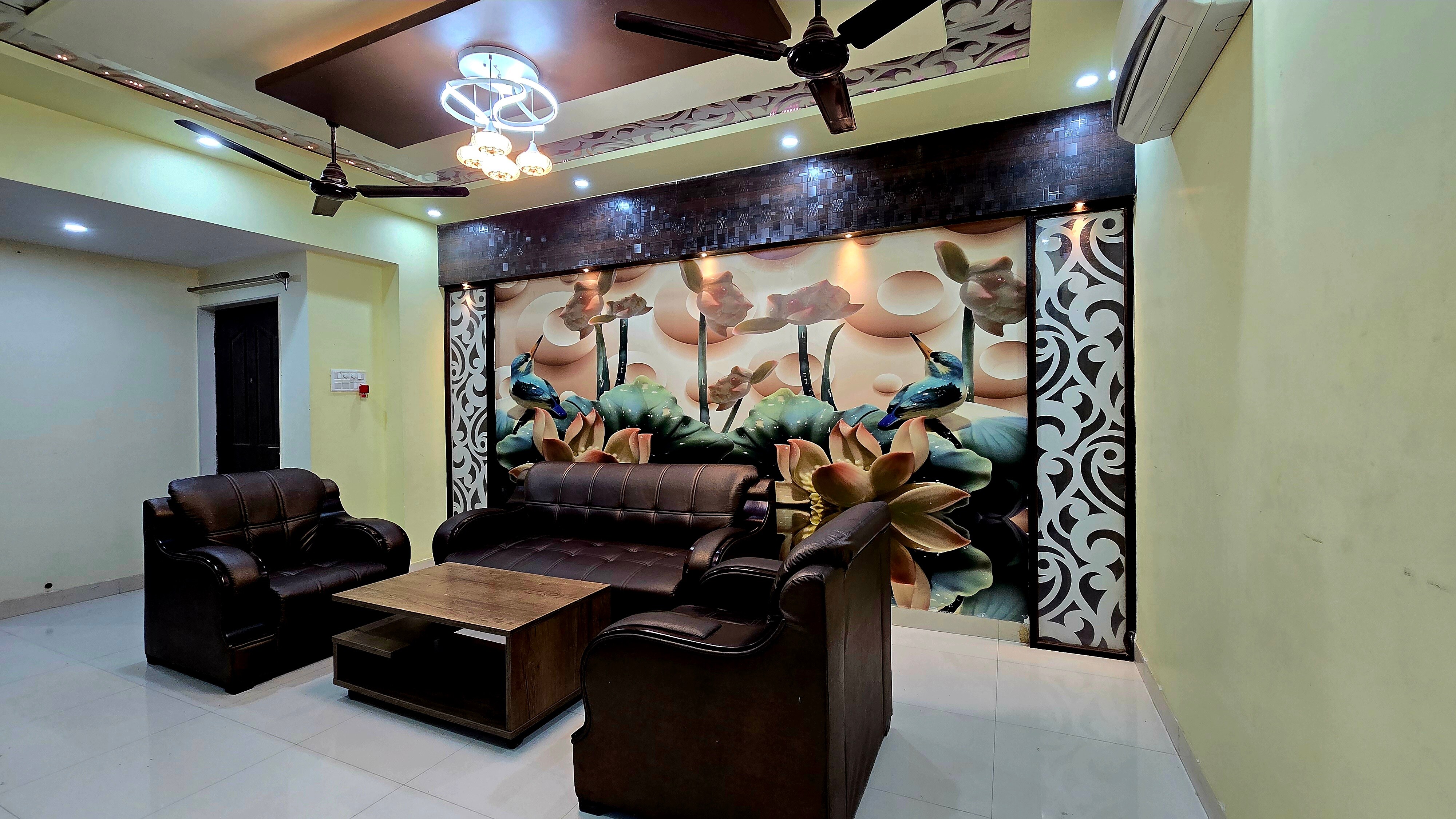 Comfort Home Luxury 3BHK Stay | Modern Amenities - Tap to explore photos