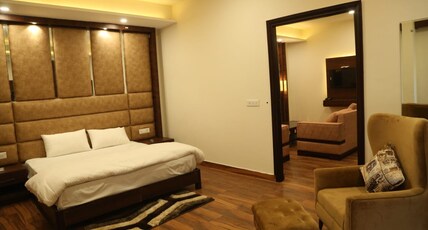 Chokha Empire Room Type - King Suite