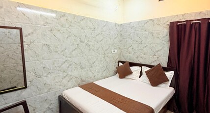 Krishna ji P. Guest House. Room Type - Bedroom 4