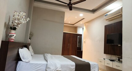 Hotel utsah stay Room Type - Bedroom 13