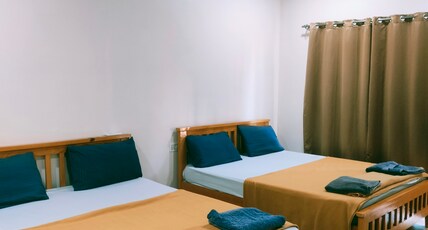 Trippr Gokarna Room Type - Twin Room Cottage Age limit - 18 to 35