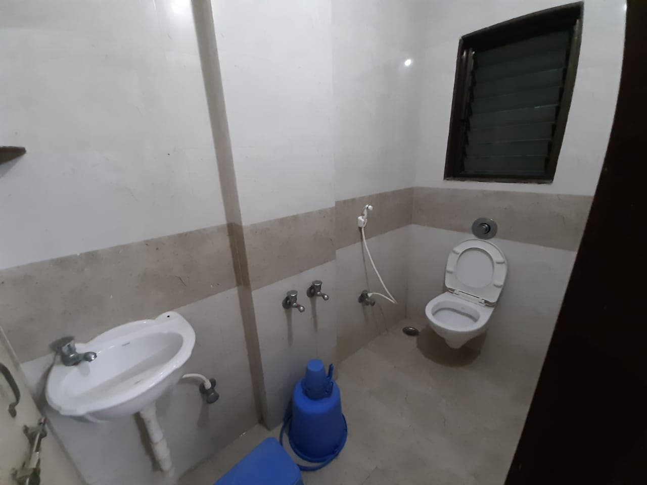 Hotel Sai Shatabdi - Tap to explore photos
