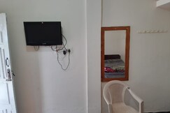 Neeli Malai 2BHK Villa near Doddabetta Peak