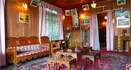 ASHOKA GROUP OF HOUSEBOATS Room Type - Standard Double Room ASHOKA GROUP OF HOUSEBOATS Room Type - Standard Double Room